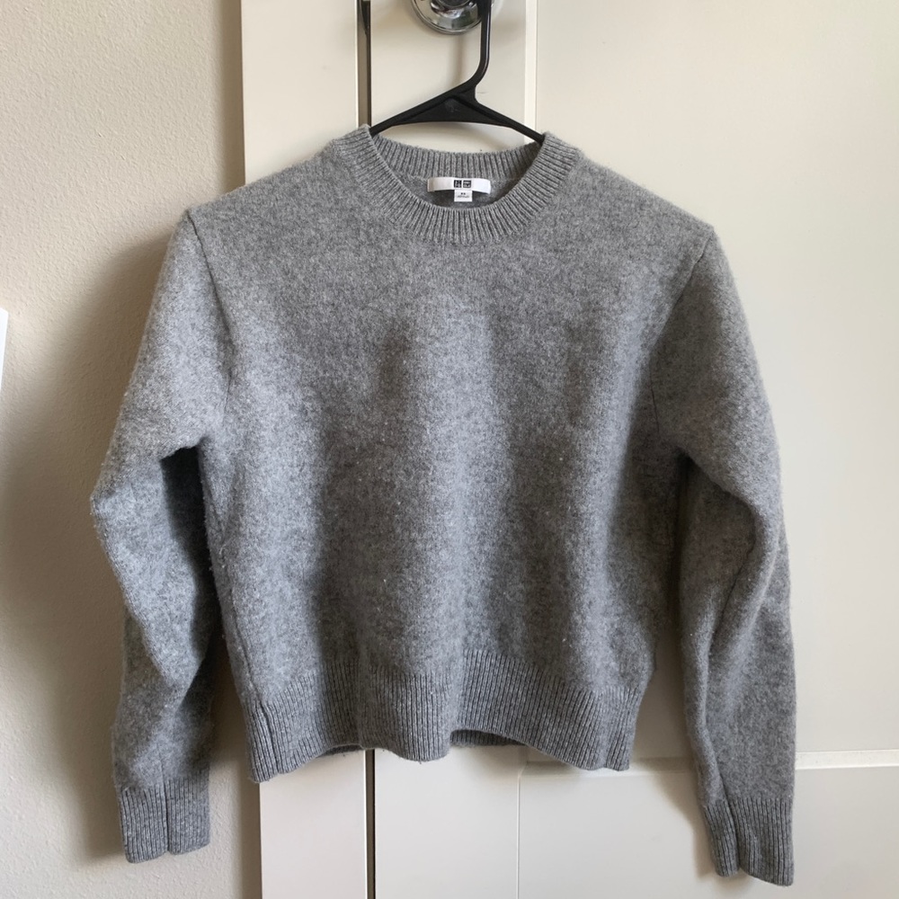 Uniqlo Grey Wool Crew neck Sweater